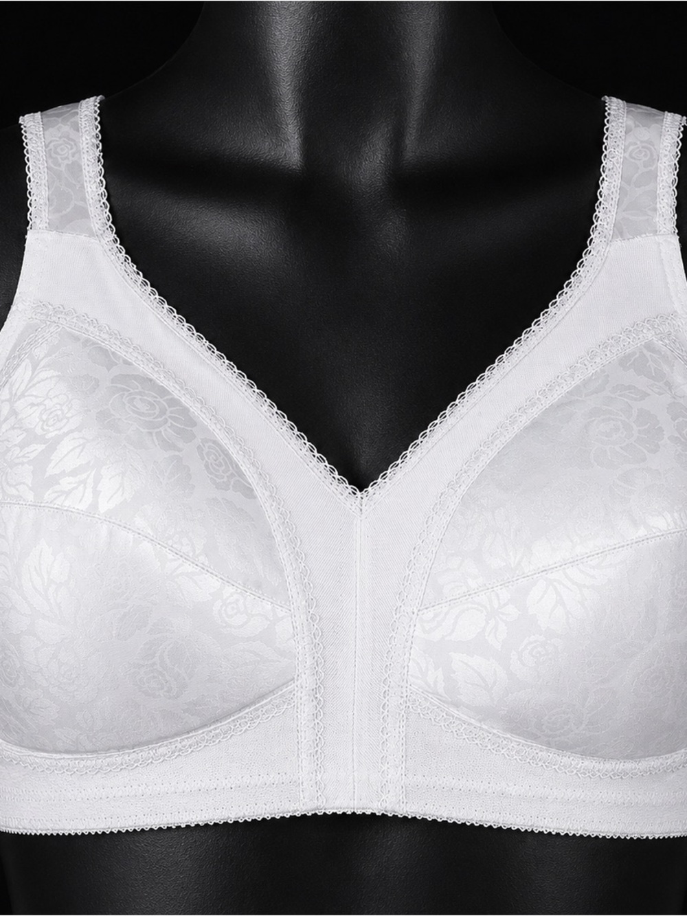 Playtex 18 hour Wirefree Bra 50DD Black #4693 Shoulder Comfort NWT-Open Package